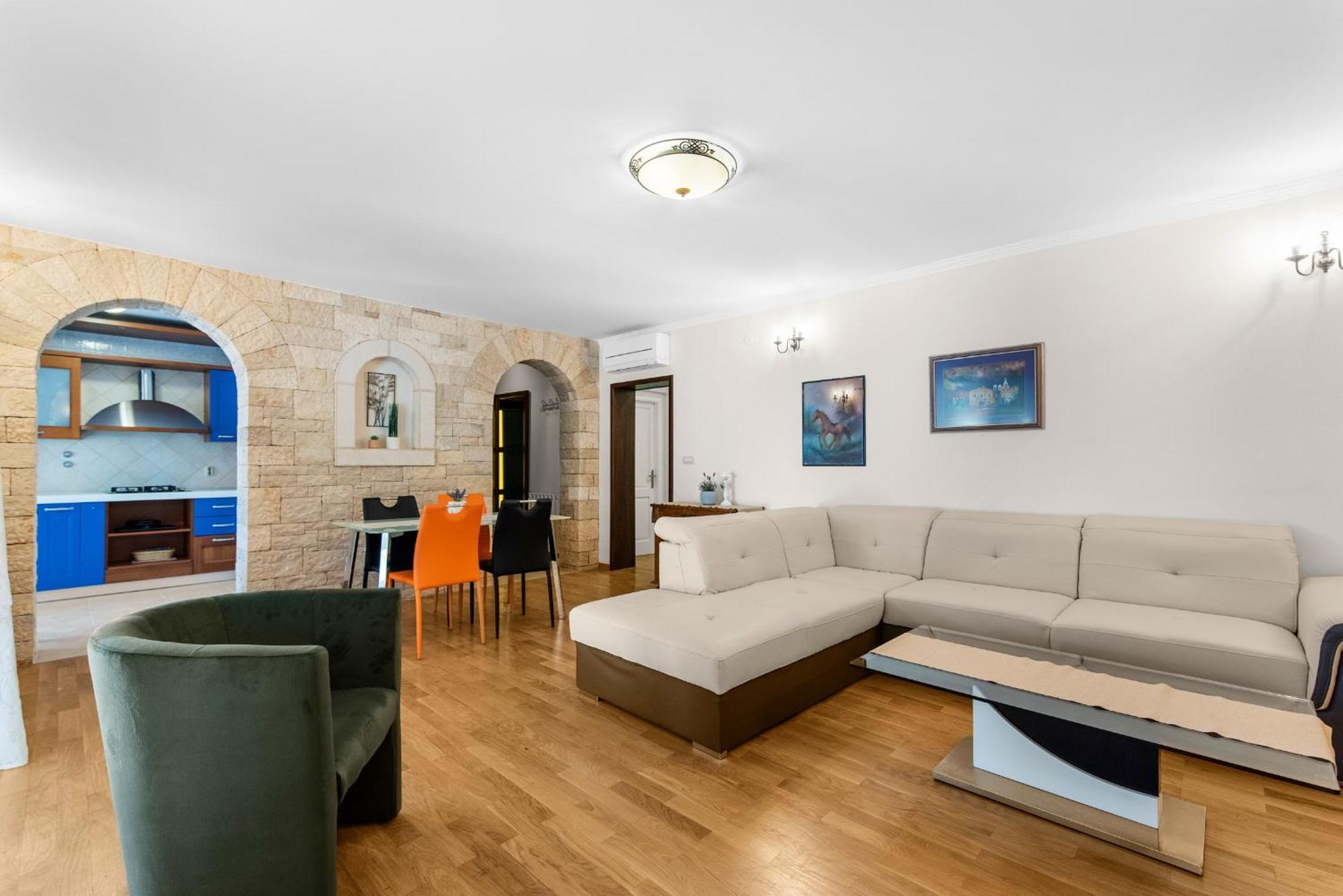 Villa Hope - Apartments With Shared Pool Poreč Rum bild