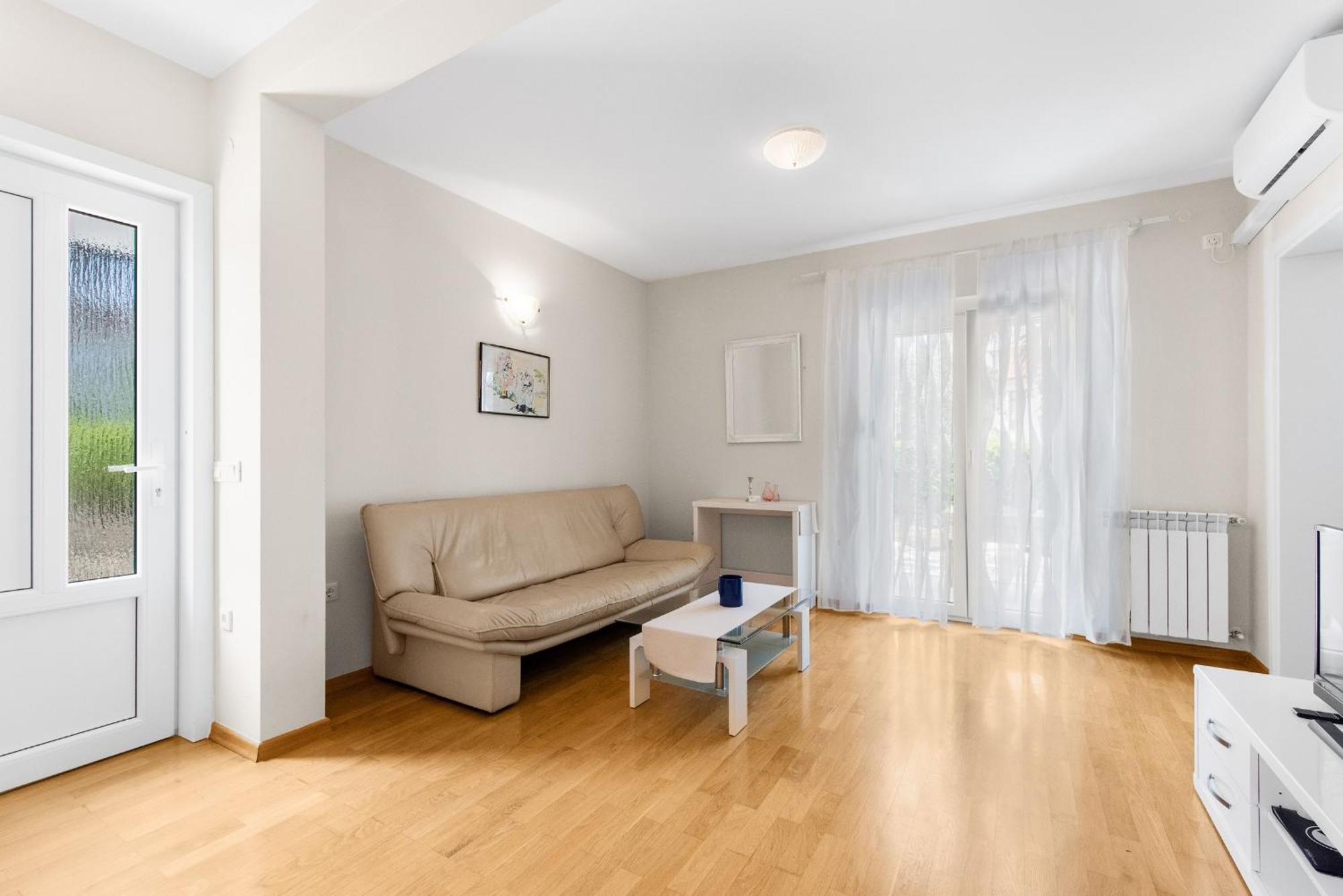 Villa Hope - Apartments With Shared Pool Poreč Rum bild